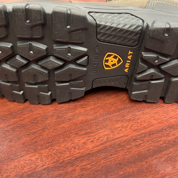 Ariat Boots - Picture 3 of 4